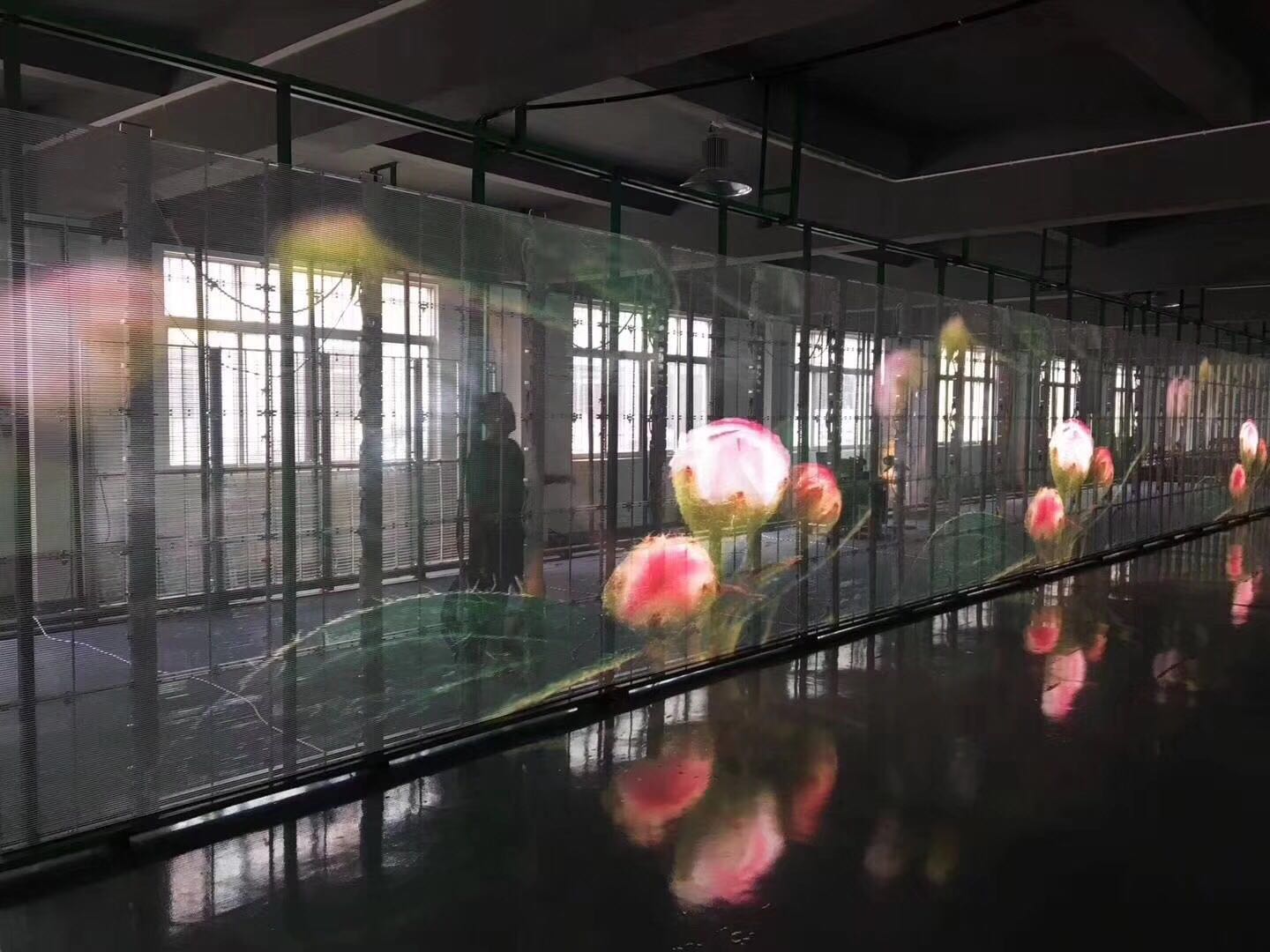 如何判断一个LED透明屏厂家是否靠谱？
